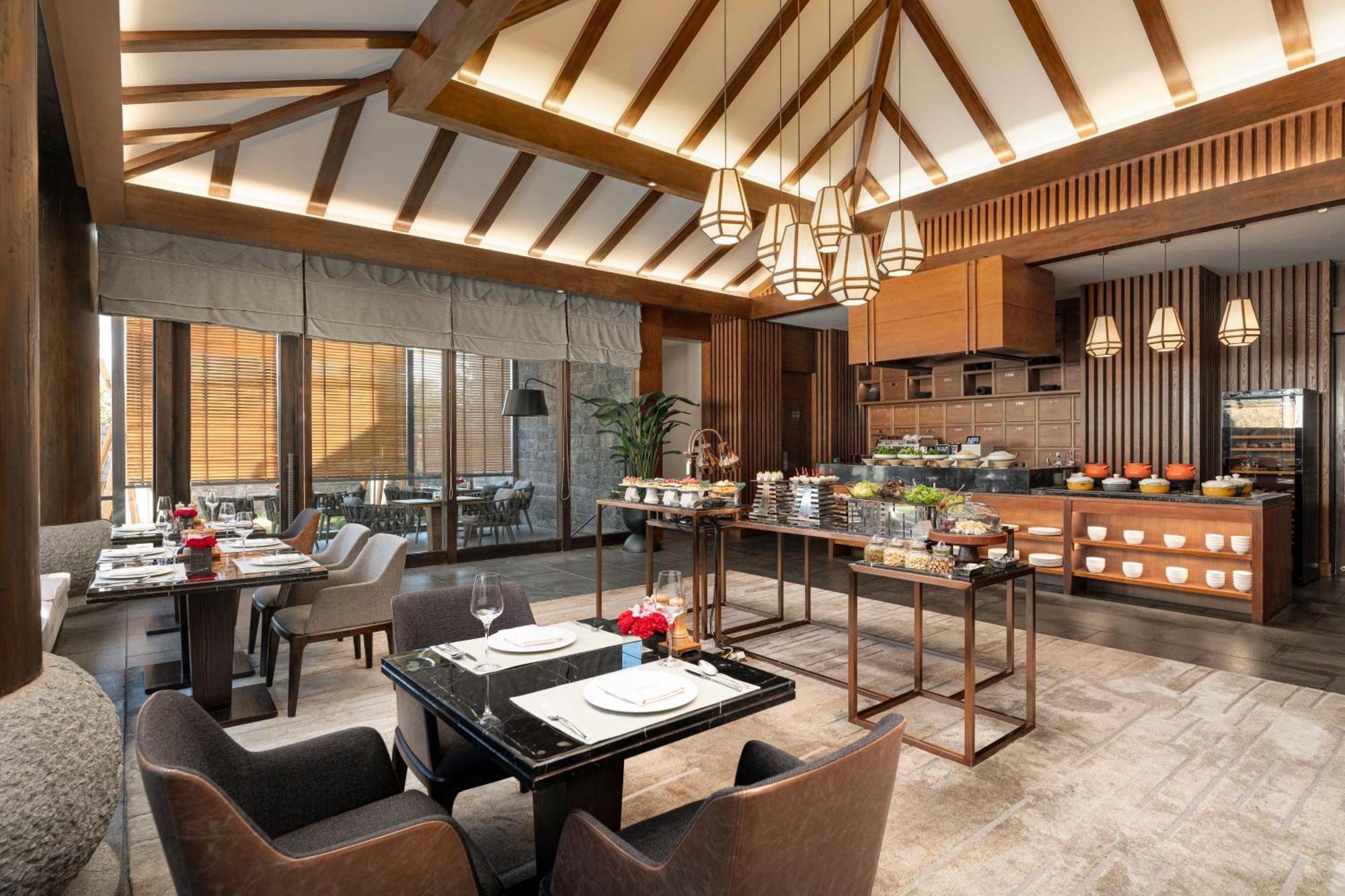 Intercontinental Lijiang Ancient Town Resort By Ihg Zewnętrze zdjęcie